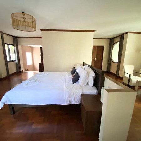 Nt Place Sukhumvit Suites Bangkok Buitenkant foto