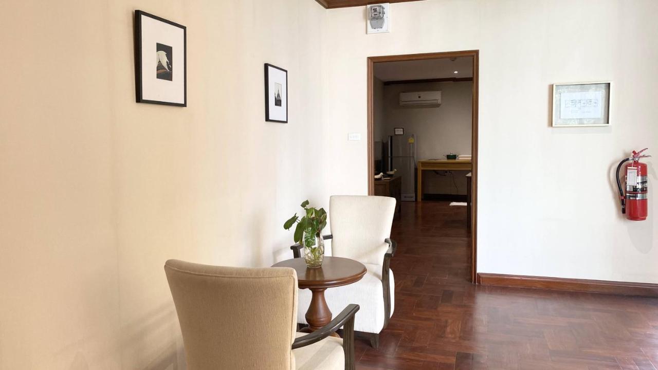 Nt Place Sukhumvit Suites Bangkok Buitenkant foto