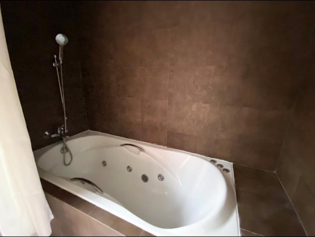 Nt Place Sukhumvit Suites Bangkok Buitenkant foto