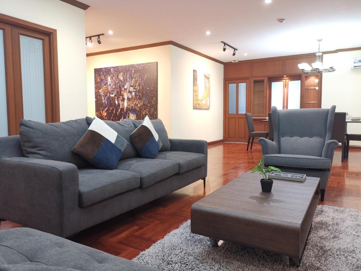 Nt Place Sukhumvit Suites Bangkok Buitenkant foto