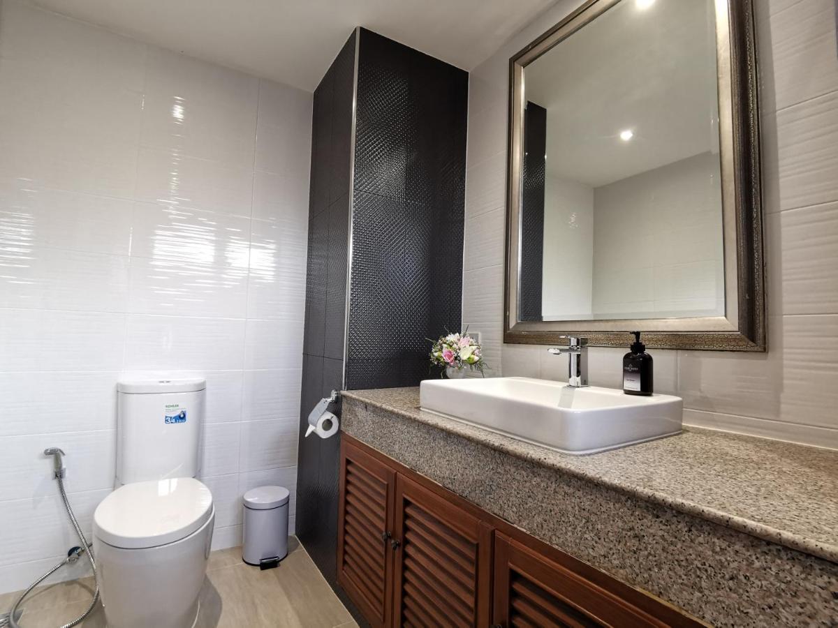 Nt Place Sukhumvit Suites Bangkok Buitenkant foto