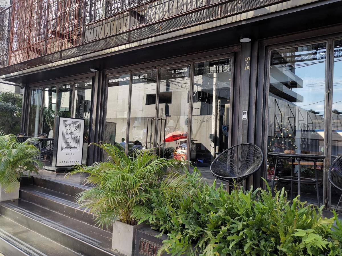 Nt Place Sukhumvit Suites Bangkok Buitenkant foto